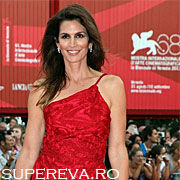 Cindy Crawford la 45 de ani