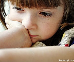3 solutii simple pentru a comunica cu un copil tacut