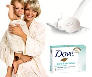 Spalatul pe maini, o activitate distractiva cu Dove Pure & Sensitive