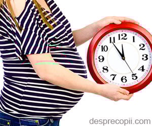 Maternitatea tardiva prelungeste viata femeii