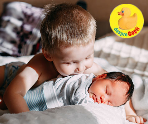8 modalitati de a ajuta un copil sa se adapteze noului bebelus fratior din casa - experienta unei mamici