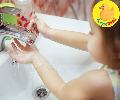 Pastrati mainile copiilor curate cu sapun si apa nu cu produse antibacteriene