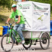 Colecteaza hartie pentru reciclare cu Cargo-biciclete