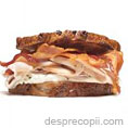 Sandwich cu bacon si branza topita