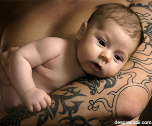 Tatuajele cu si despre bebelusi - intre kitsch si inocenta