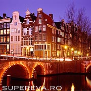Amsterdam si faimosul “Red Light District”