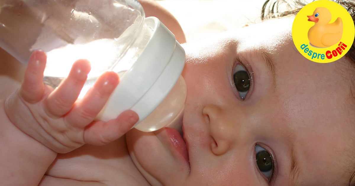 Mami NU da bebelusului tau apa. Apa ii poate provoca intoxicația cu apa care poate duce la deces