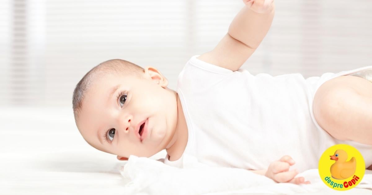 Cand se rostogoleste bebe? 5 lucruri de stiut