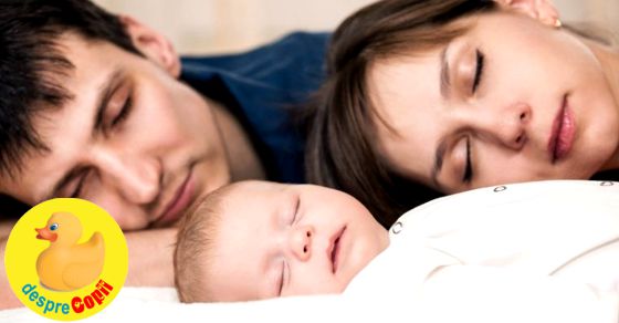 Cand bebelusul doarme in patul parintilor: avantaje, dezavantaje si variante recomandate