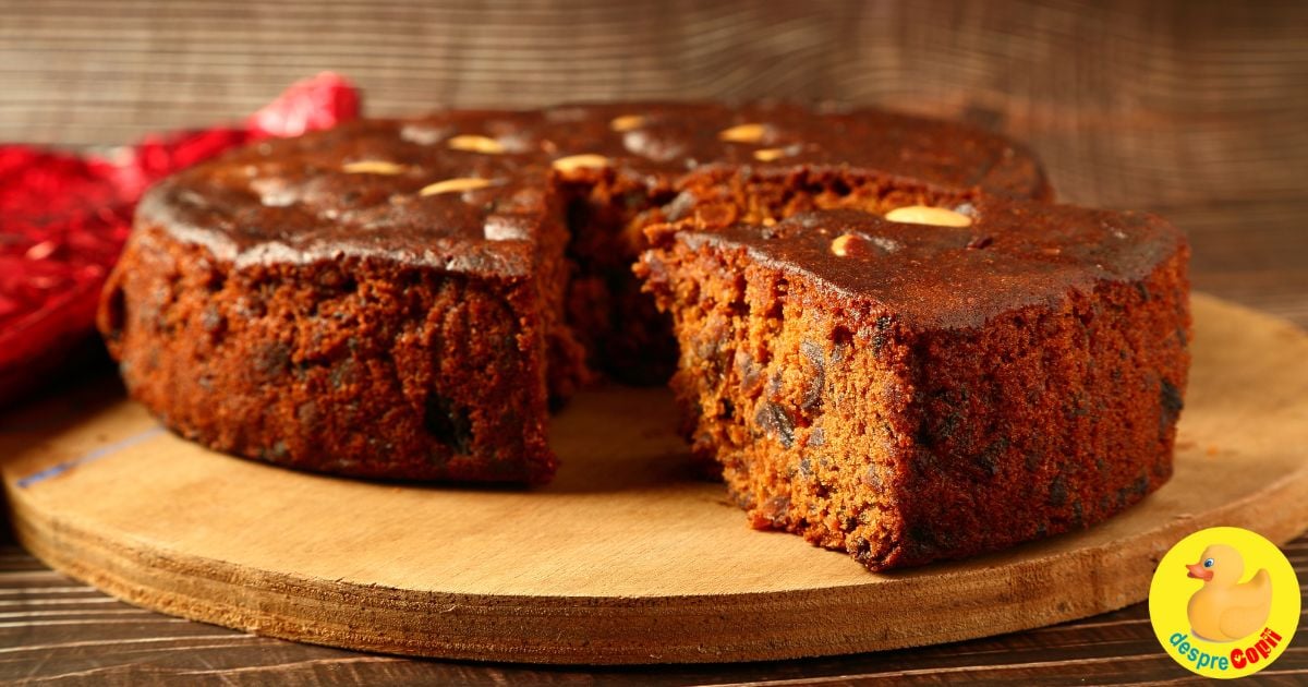 Tort/blat din prune: aroma intensa si ciocolata catifelata