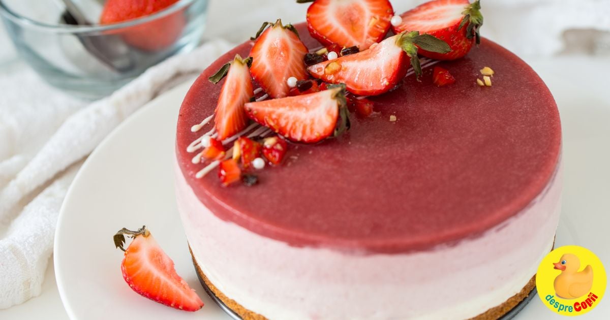 Cheesecake de capsuni fara coacere: desertul perfect