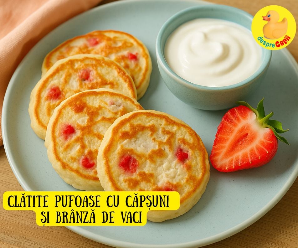 Clatite pufoase cu capsuni si branza de vaci – o reteta perfecta pentru bebelusi