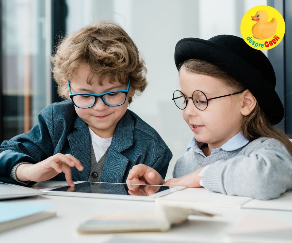 Copiii cresc prea repede dar cine apasă accelerația - tehnologia sau chiar noi părinții?