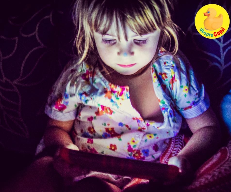 Mami, de ce nu am voie și eu pe TikTok? Franta interzice accesul copiilor sub 15 ani la retelele sociale. Se va intampla si in Romania?