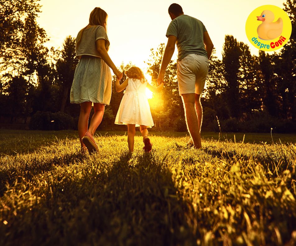 Copilul singur la parinti. Stereotipuri si realitati analizate de psihologi si de experti in parenting