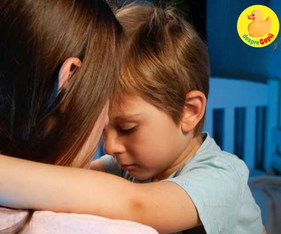Copilul tau nu vrea sa adorma decat cu tine? Iata de ce are nevoie de tine, draga mami si tati