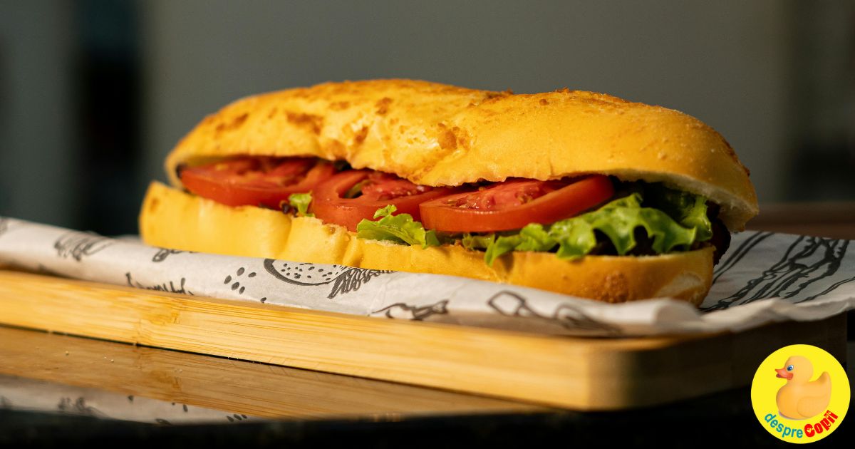 Sandwich bagheta: gustarea preferată din pachețelul copilului