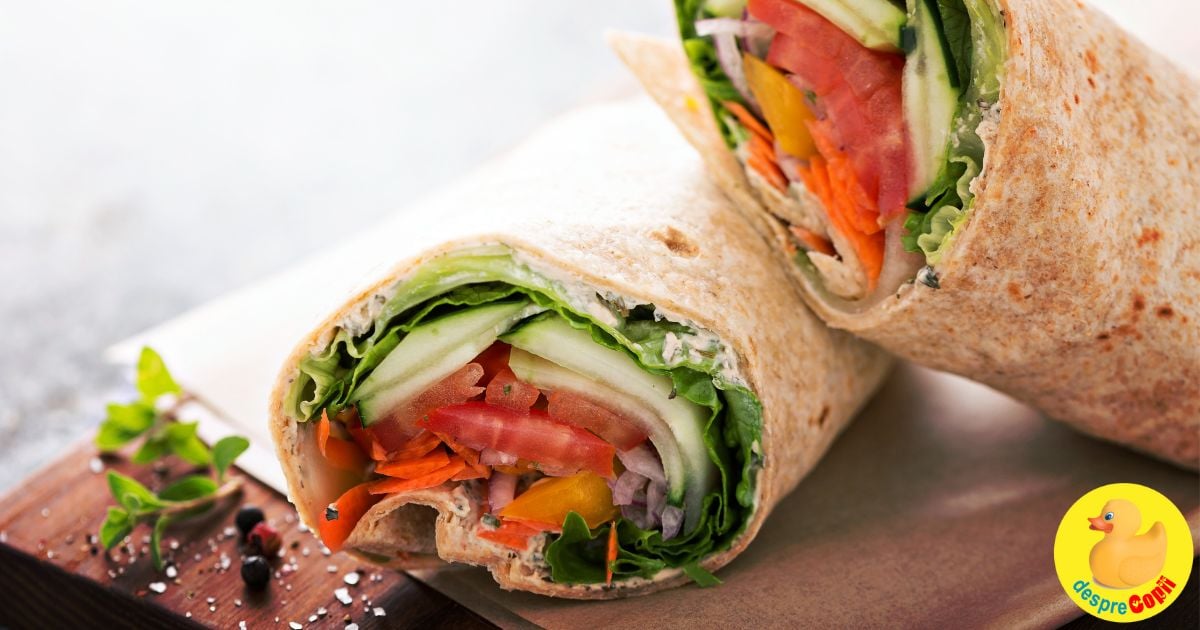 Sandwich wrap cu guacamole, varza si ou: ideal pentru pachetelul de scoala