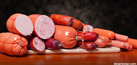 un consum mare de carne procesata creste riscul de a dezvolta cancer la colon!