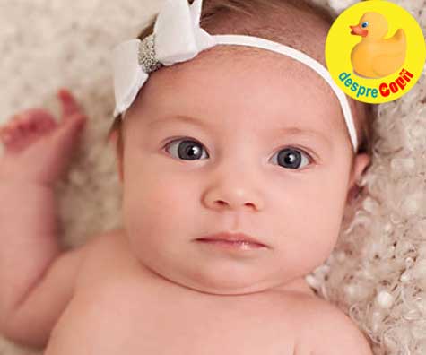 Bebelusul la 6 saptamani -  gangurelile sunt in toi si incepe sa isi ridice pieptul pentru a explora in jur. Incepe si vremea botezului