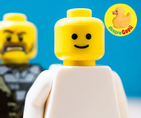 Copilul inghite o piesa de Lego: ce facem?