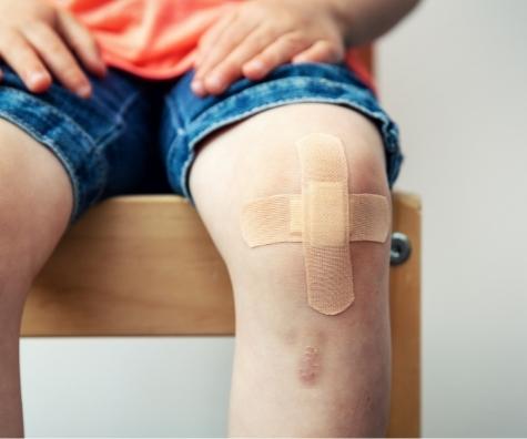 Contuziile produc durere copilului si pot afecta muschii sau organele: 4 remedii naturale in tratarea contuziilor