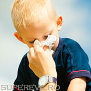 Cum invatam copiii sa isi sufle nasul