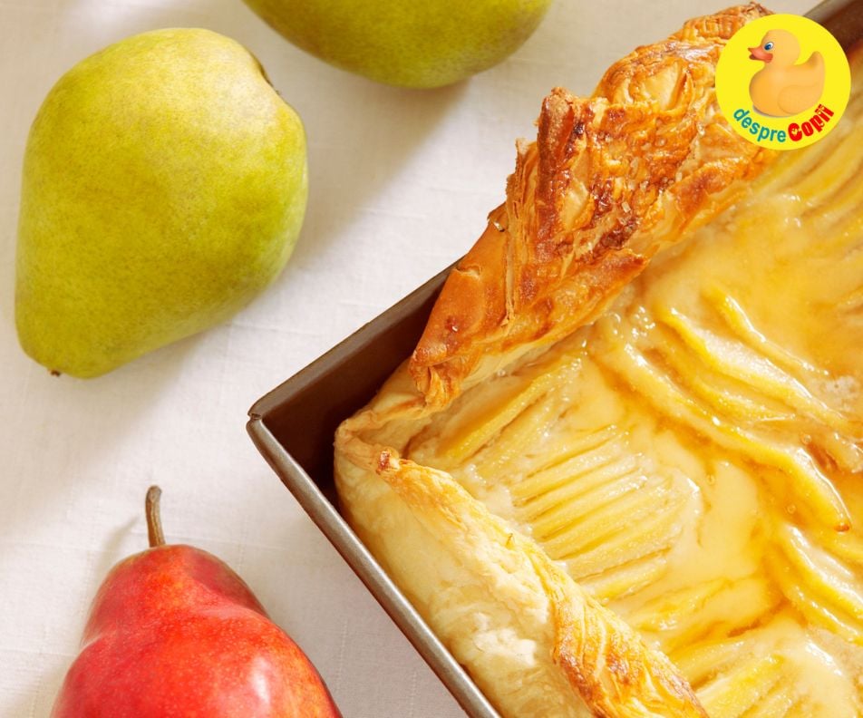 Tarta rapida cu pere si sos de ciocolata: desert elegant, dulce si decadent